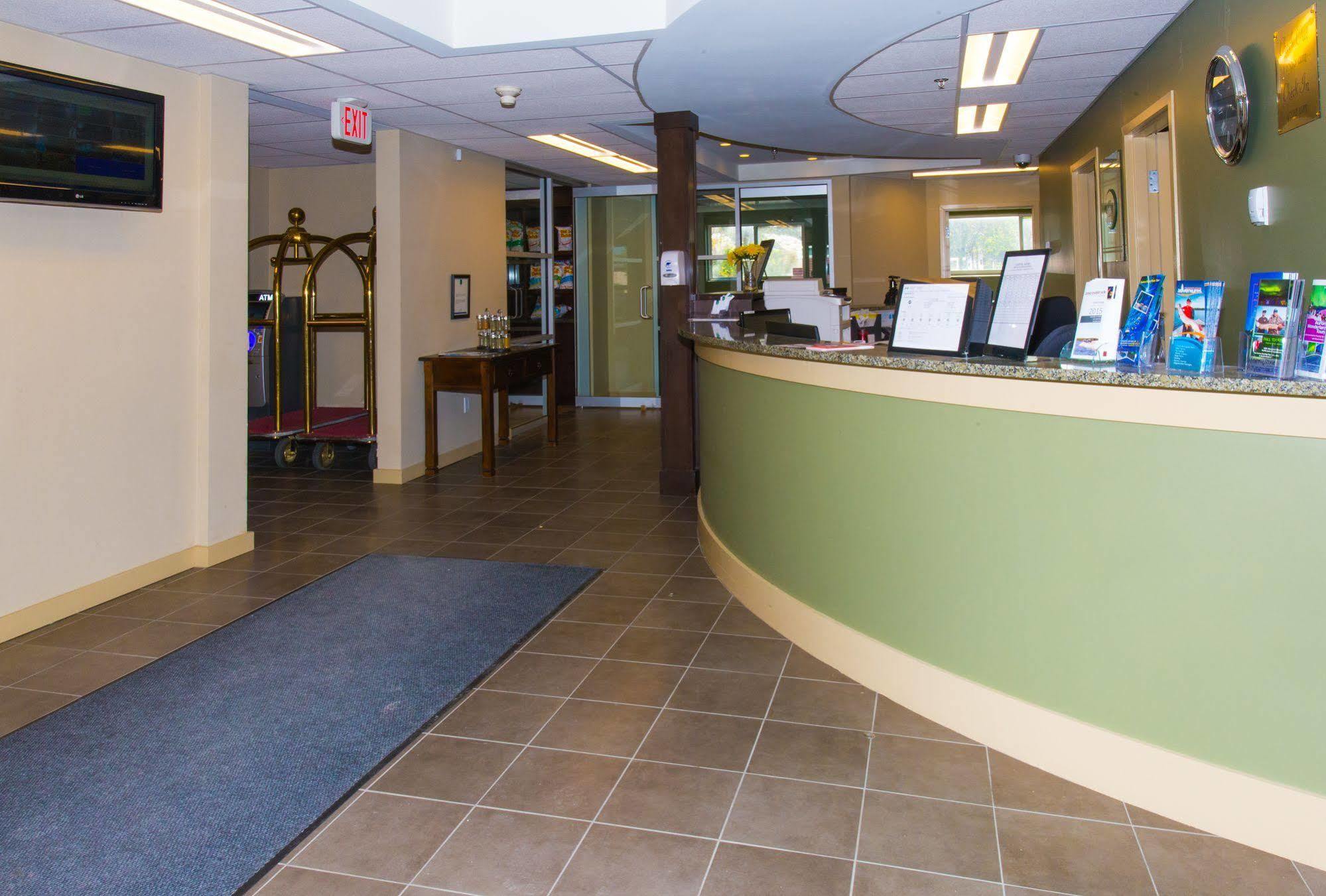 Capital Suites Yellowknife Dış mekan fotoğraf