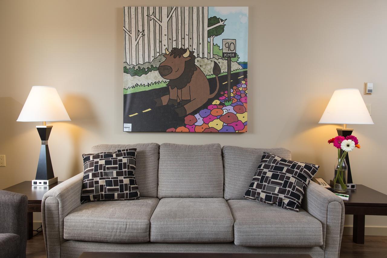 Capital Suites Yellowknife Dış mekan fotoğraf