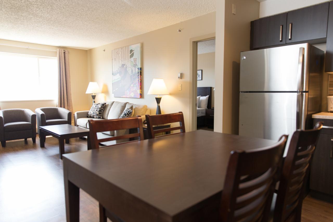 Capital Suites Yellowknife Dış mekan fotoğraf